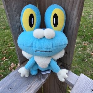 TOMY Official POKEMON FROAKIE Plush Toy 8” Pokémon